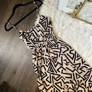 Small forever 21 geometric pattern print maxi dress elastic spaghetti strap